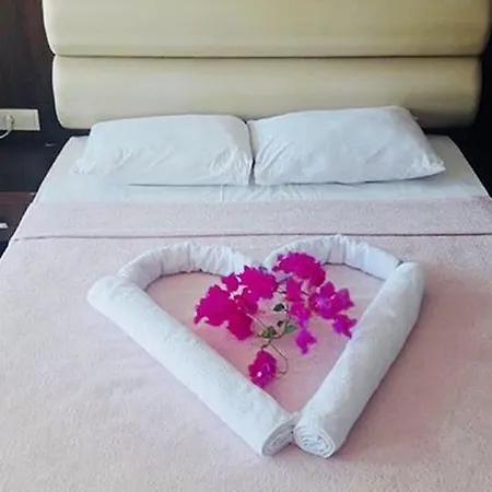 Sarmasik Bed and Breakfast Σελιμιγιέ